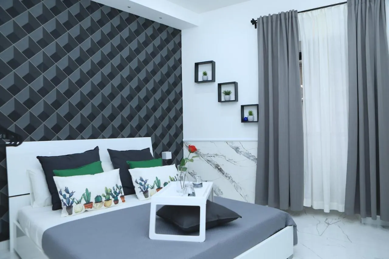 Santi House Apartment Catania 0*,