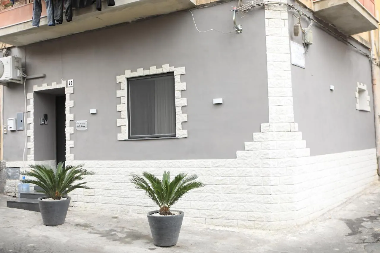 Santi House Apartment Catania Italy